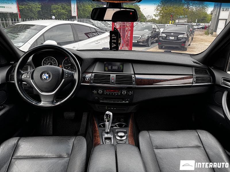 BMW X5 4.8i 2008 — Миниатюра 10