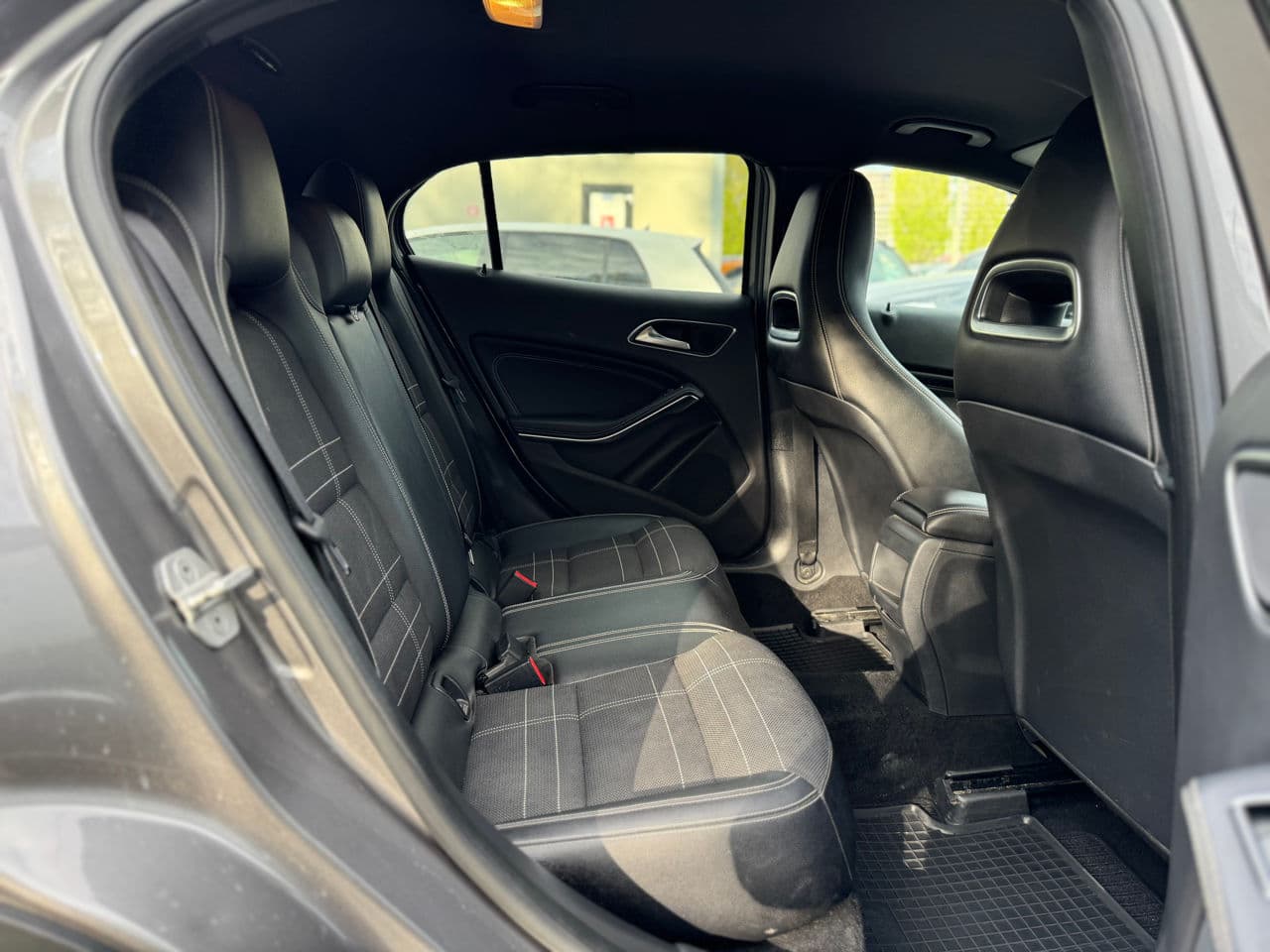 Mercedes GLA 180 2015 — Миниатюра 17
