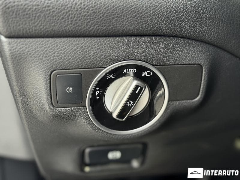 Mercedes GLA 180 2015 — Миниатюра 7