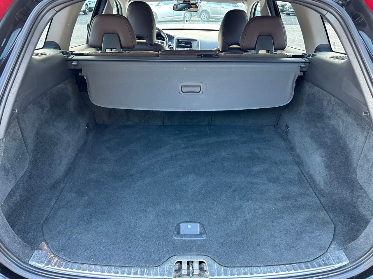 Volvo XC 60 2013 — Миниатюра 19