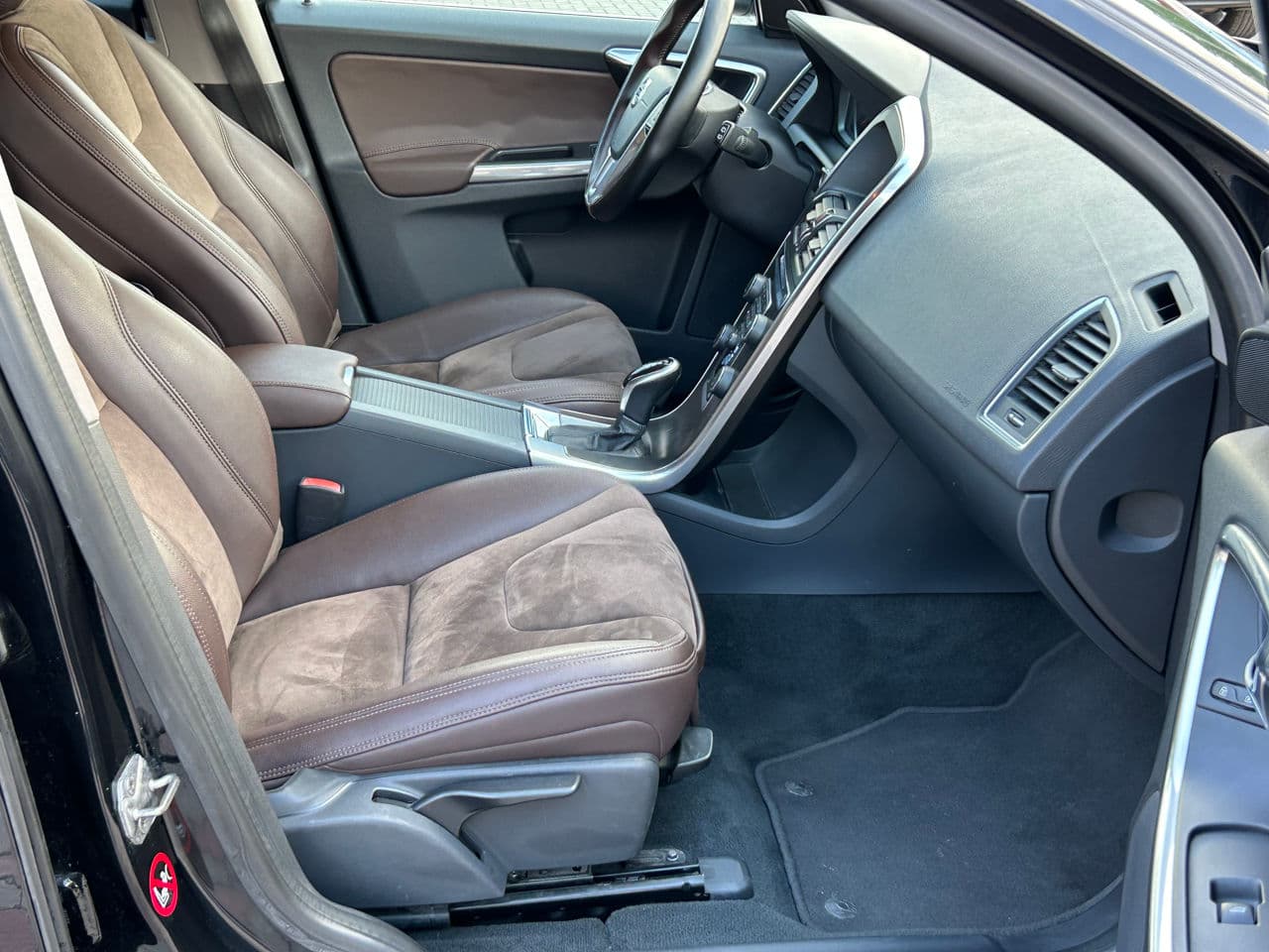 Volvo XC 60 2013 — Миниатюра 15