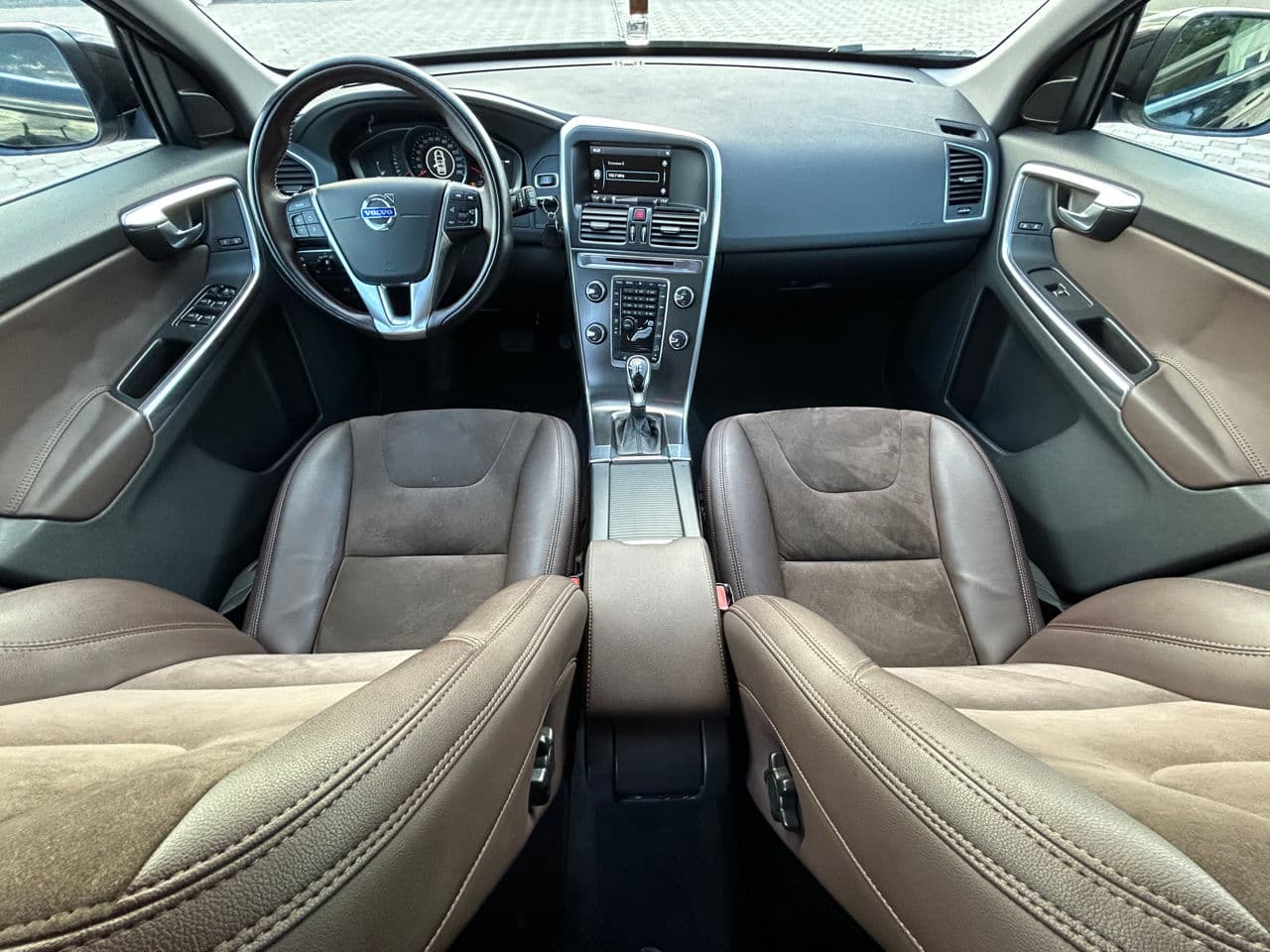 Volvo XC 60 2013 — Миниатюра 8