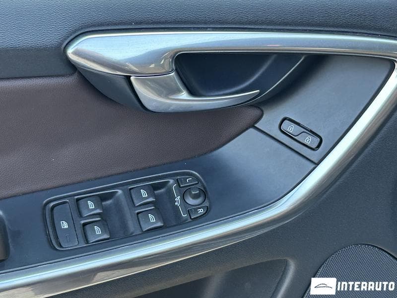 Volvo XC 60 2013 — Миниатюра 6