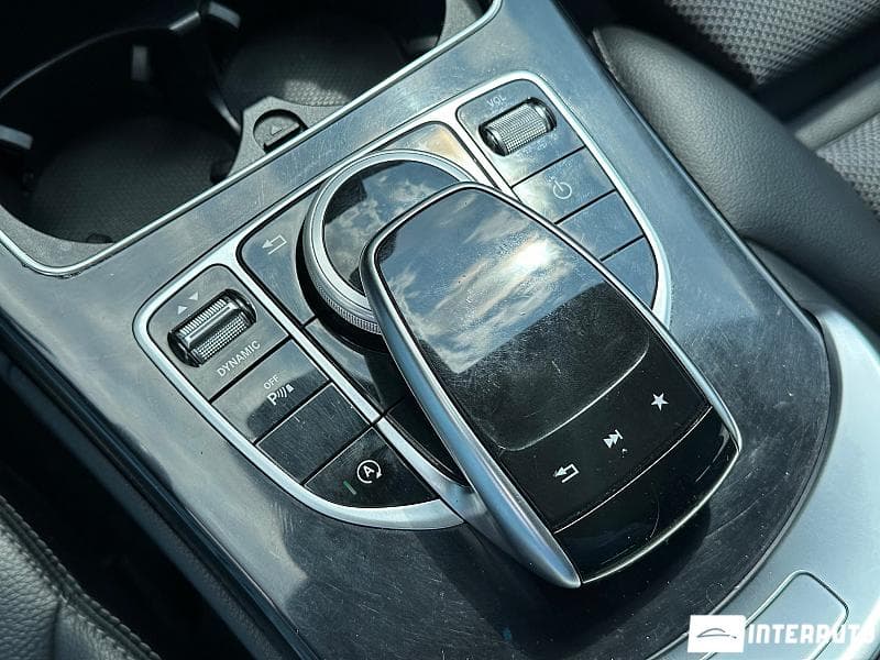 Mercedes C 200 2018 — Миниатюра 9