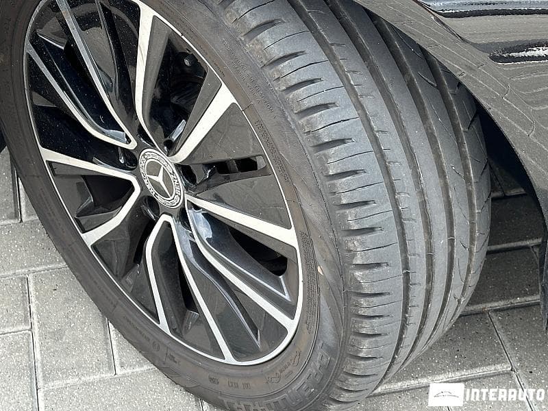 Mercedes C 200 2018 — Миниатюра 20