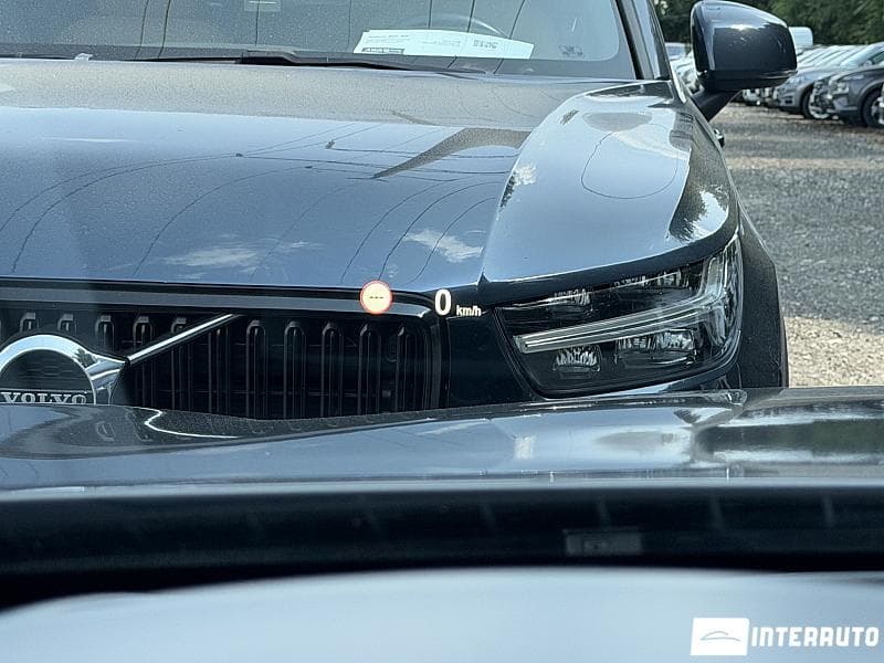 BMW 740 2012 — Миниатюра 12