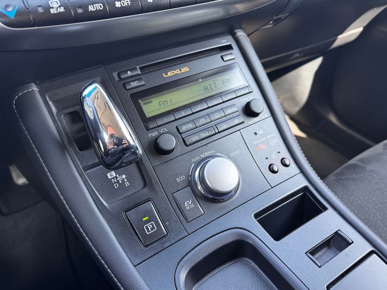 Lexus CT 200h 2011 — Миниатюра 11