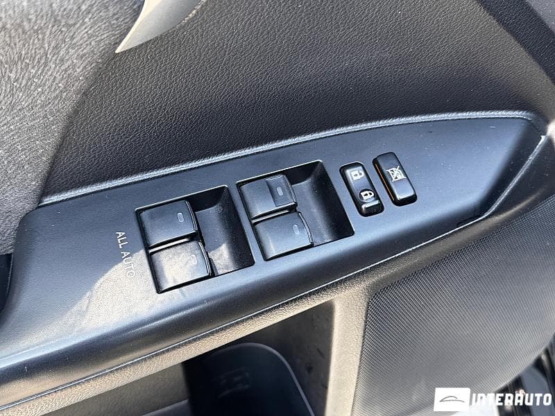 Lexus CT 200h 2011 — Миниатюра 16