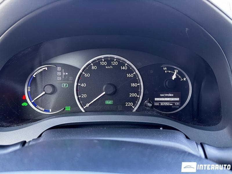 Lexus CT 200h 2011 — Миниатюра 9