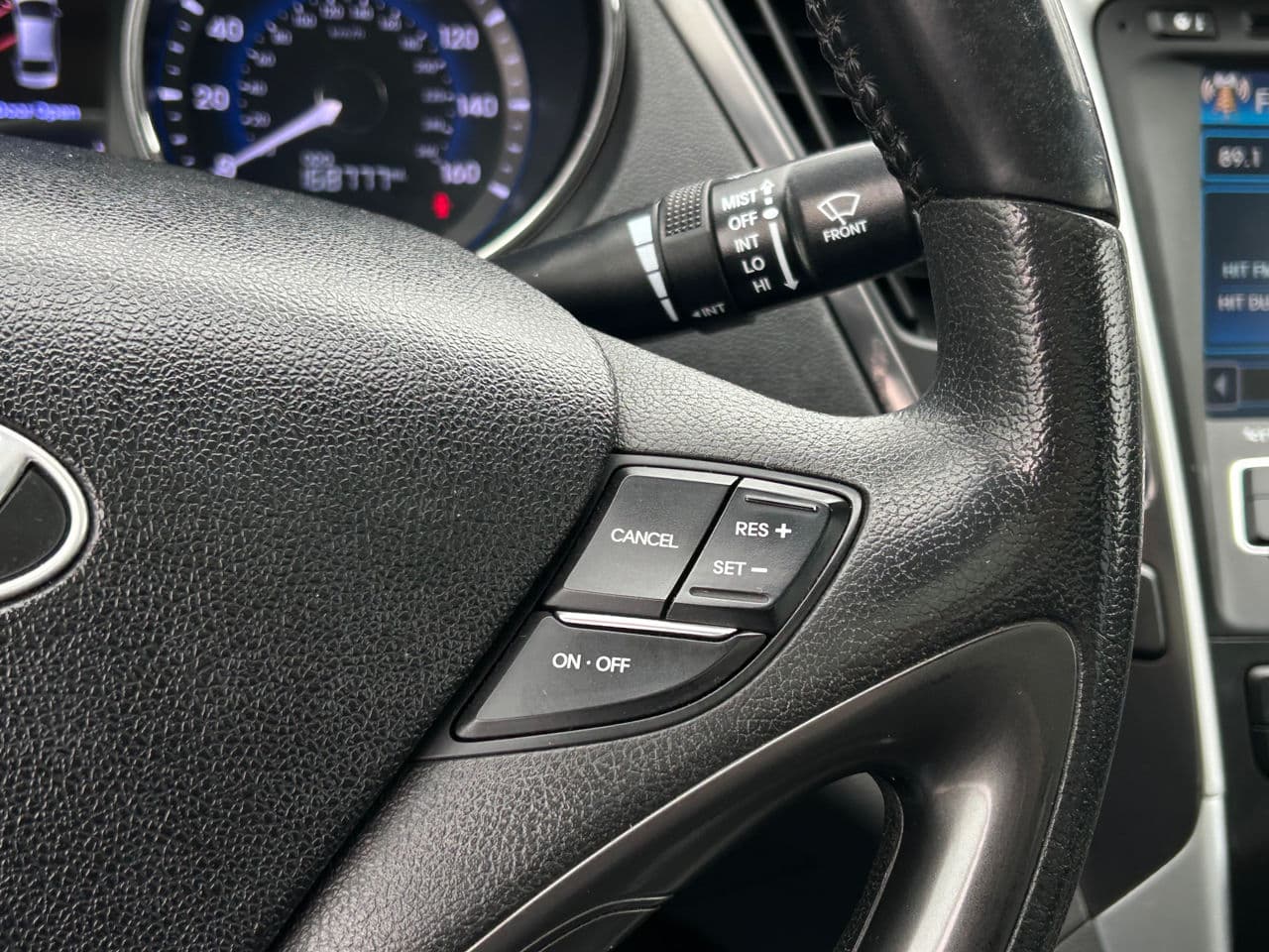 Hyundai Sonata 2012 — Миниатюра 9