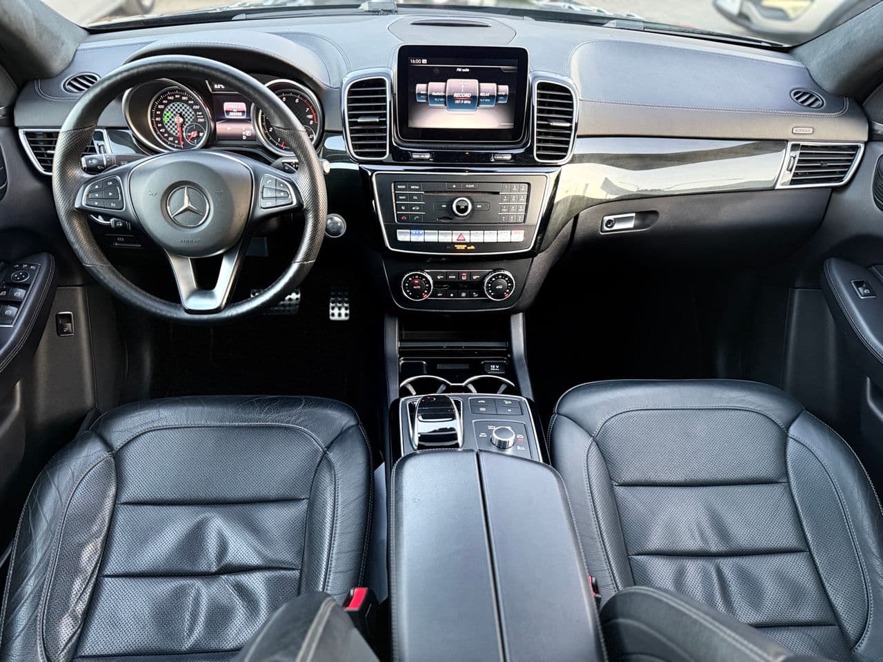 Mercedes GLE Coupe 43 AMG 2017 — Миниатюра 9
