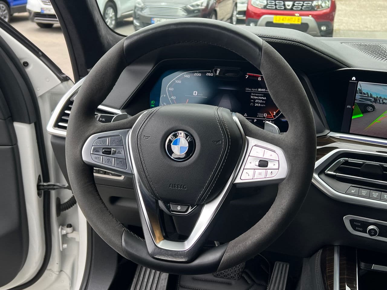 BMW X7 5.0i 2019 — Миниатюра 11