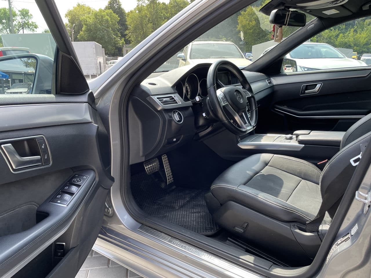 Mercedes E 300h 2014 — Миниатюра 7