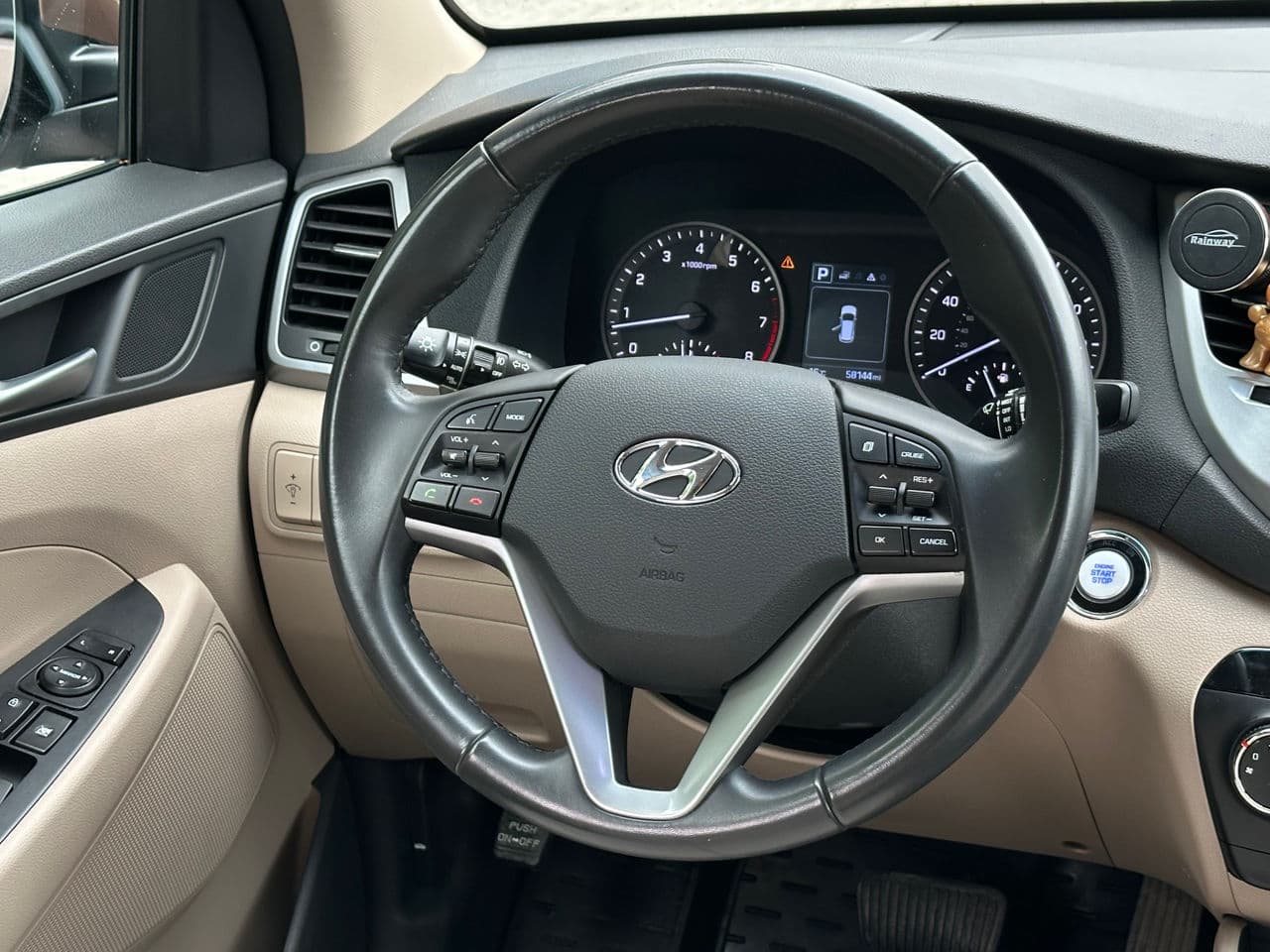 Hyundai Tucson 2016 — Миниатюра 12