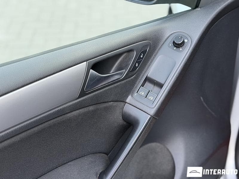 Volkswagen Golf 2011 — Миниатюра 7