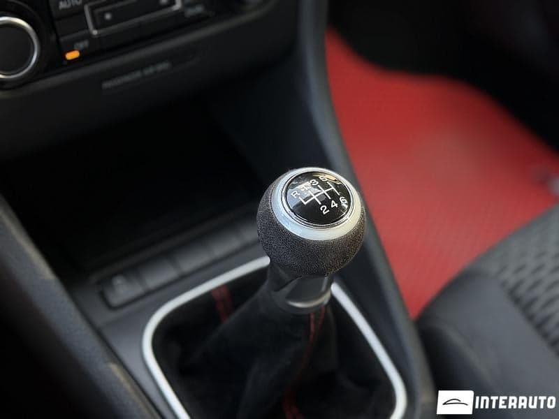 Volkswagen Golf 2011 — Миниатюра 13
