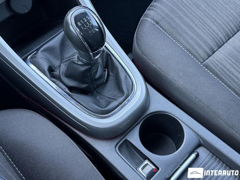 Opel Astra 2011 — Миниатюра 12