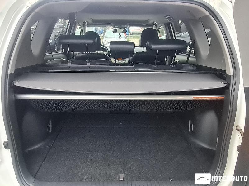 Toyota Rav-4 2010 — Миниатюра 5