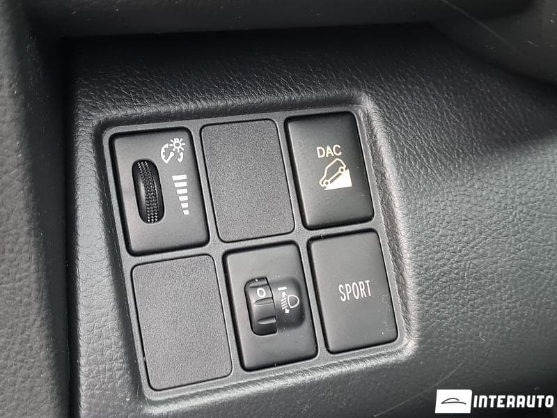 Toyota Rav-4 2010 — Миниатюра 17