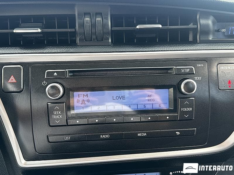 Toyota Auris 2014 — Миниатюра 9