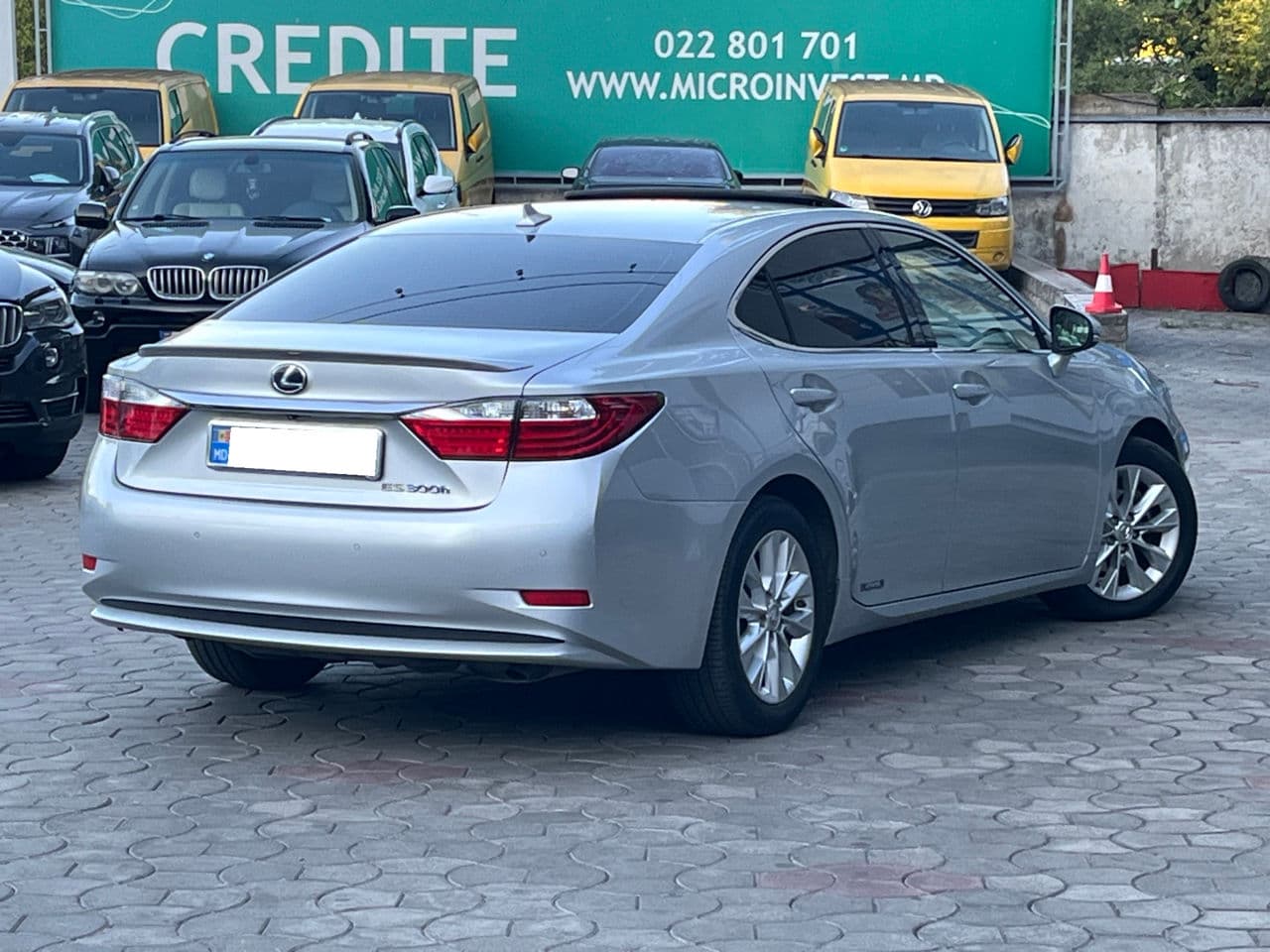 Lexus ES 300h 2014 — Миниатюра 3