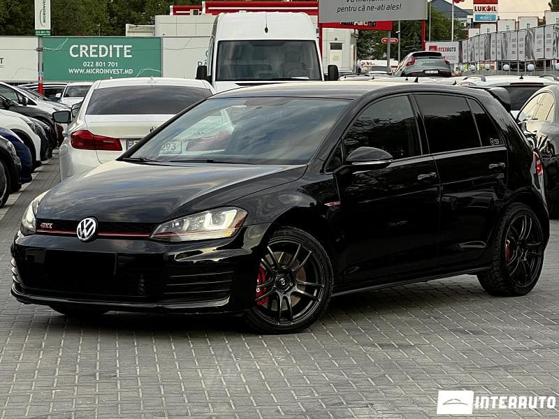 Volkswagen Golf GTI