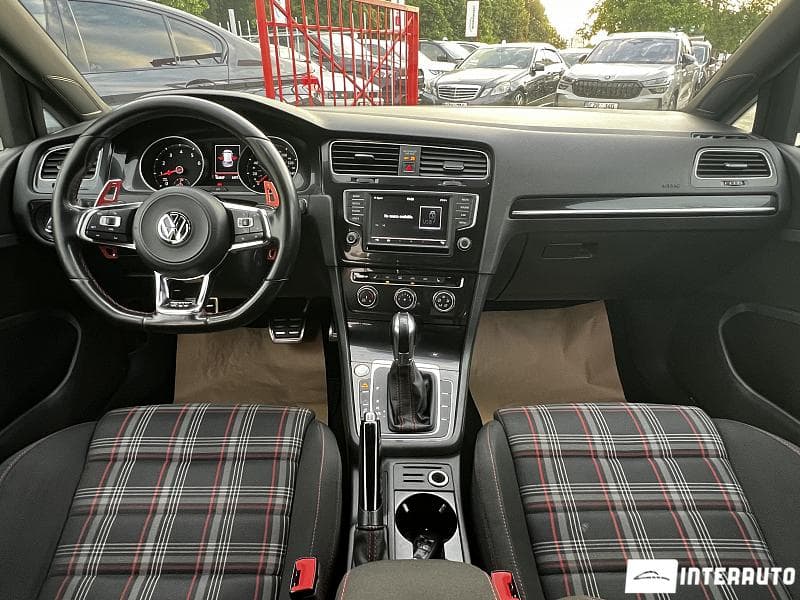 Volkswagen Golf GTI 2017 — Миниатюра 14