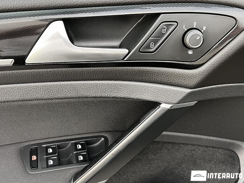 Volkswagen Golf GTI 2017 — Миниатюра 13
