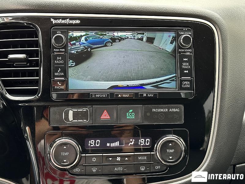 2015 Mitsubishi Outlander — Miniatură 8