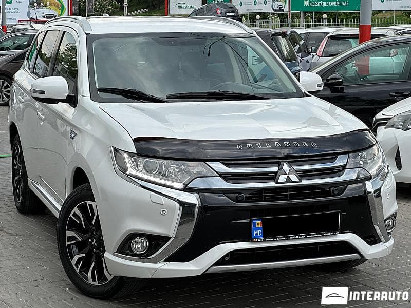 2015 Mitsubishi Outlander — Miniatură 2