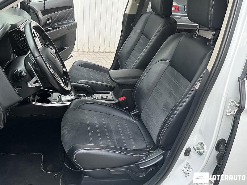 2015 Mitsubishi Outlander — Miniatură 5