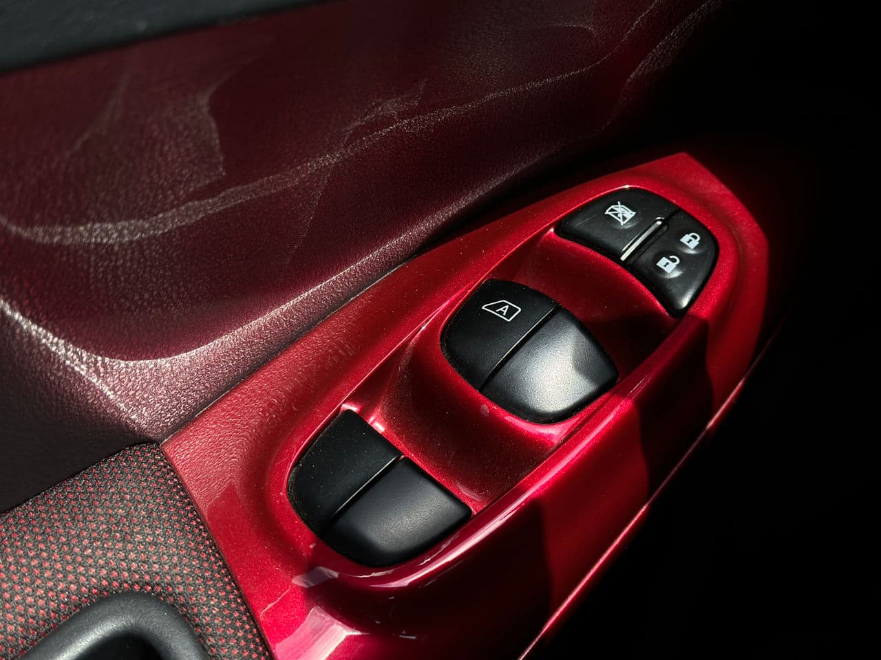 Nissan Juke 2012 — Миниатюра 6