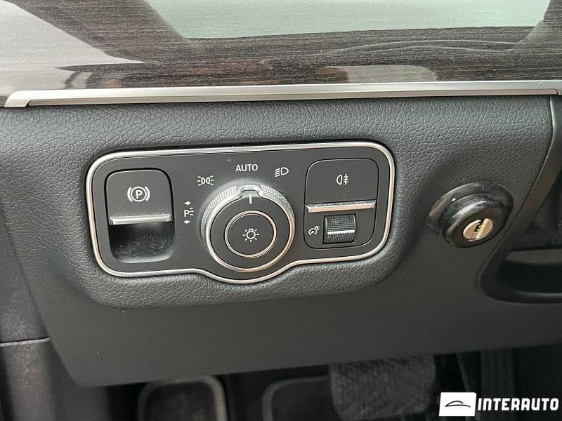 Mercedes GLE 300d 2021 — Миниатюра 18