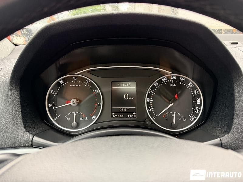 Skoda Octavia 2011 — Миниатюра 9