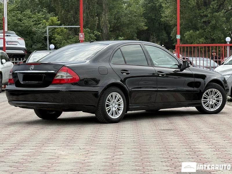 2007 Mercedes E 200 — Miniatură 2