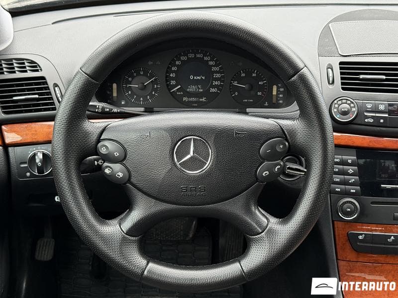 2007 Mercedes E 200 — Miniatură 10