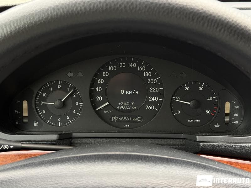 2007 Mercedes E 200 — Miniatură 12