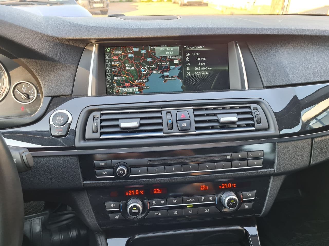 BMW 528 2013 — Миниатюра 15
