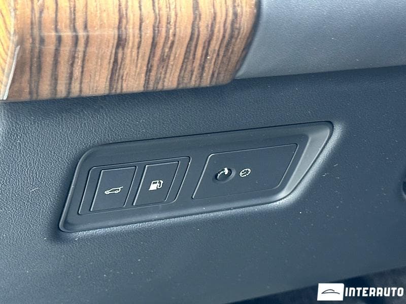 Land Rover Range Rover Vogue 2017 — Миниатюра 22