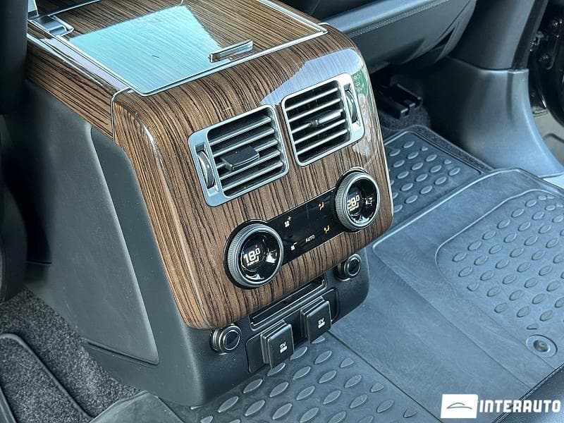 Land Rover Range Rover Vogue 2017 — Миниатюра 17