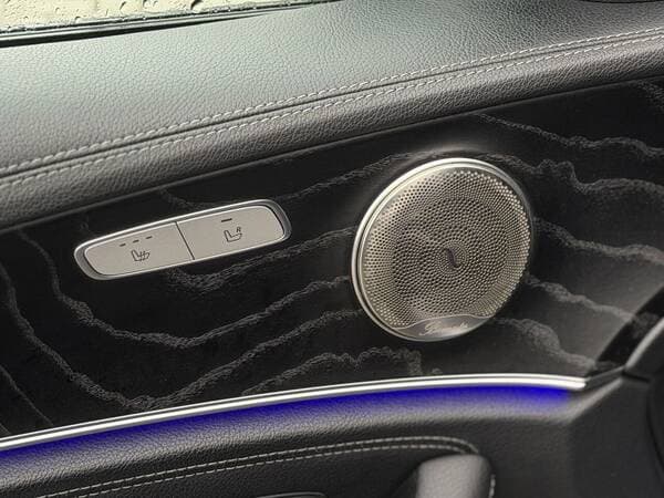 2019 Mercedes E 220 — Miniatură 15