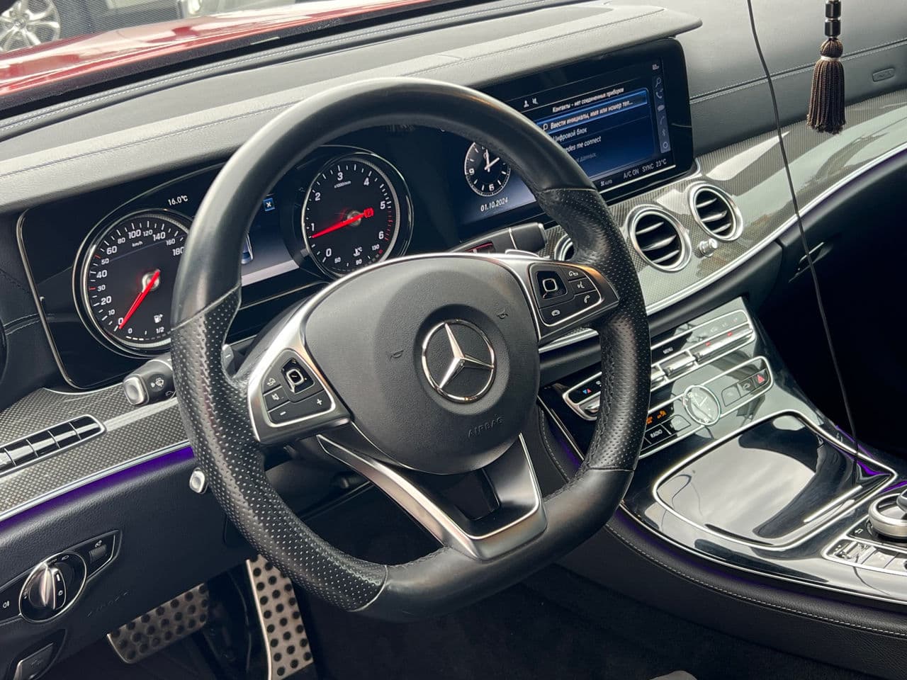 Mercedes E 220 2017 — Миниатюра 10