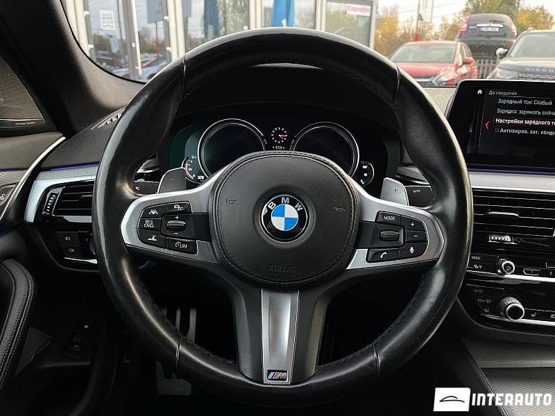 2018 BMW 530e — Miniatură 11