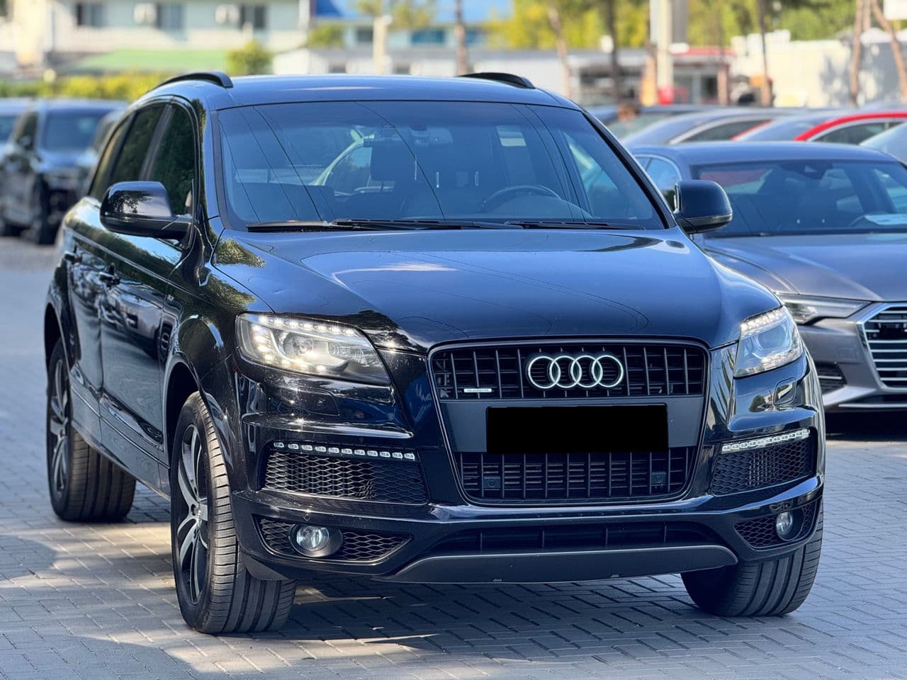 Audi Q7 2010 — Миниатюра 3