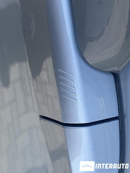 BMW X1 1.6D 2019 — Миниатюра 7