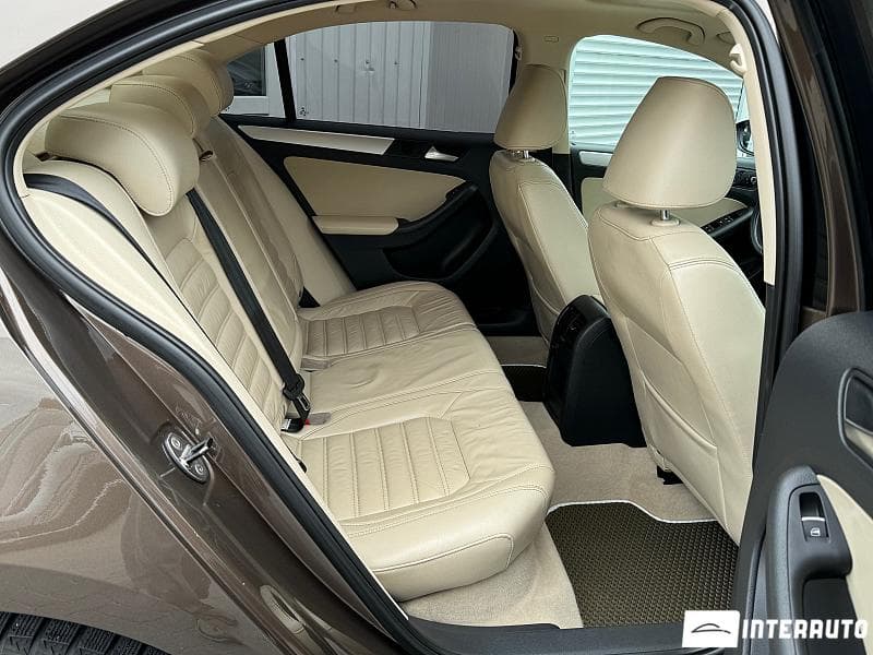Volkswagen Jetta 2013 — Миниатюра 14