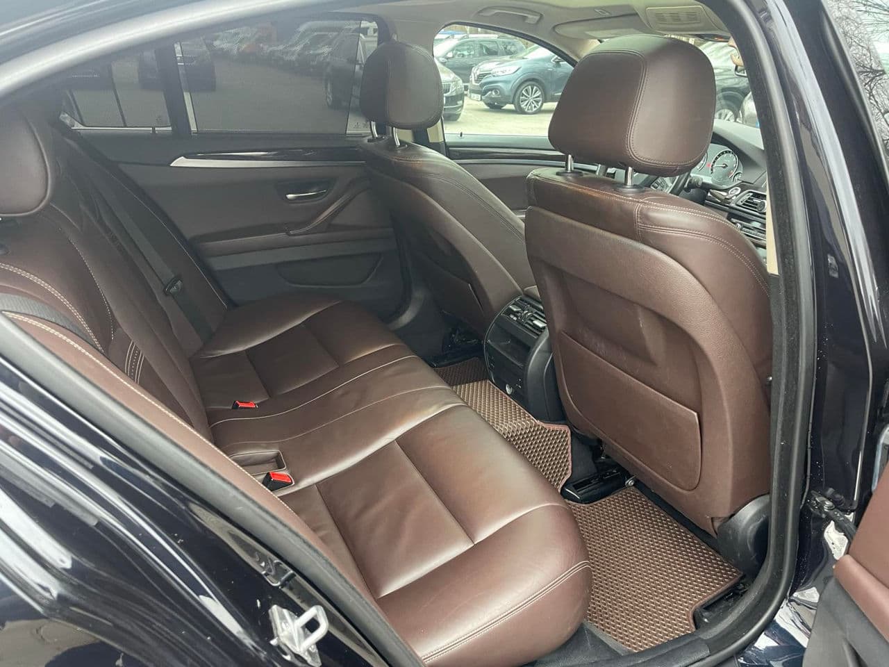 BMW 528 2013 — Миниатюра 14