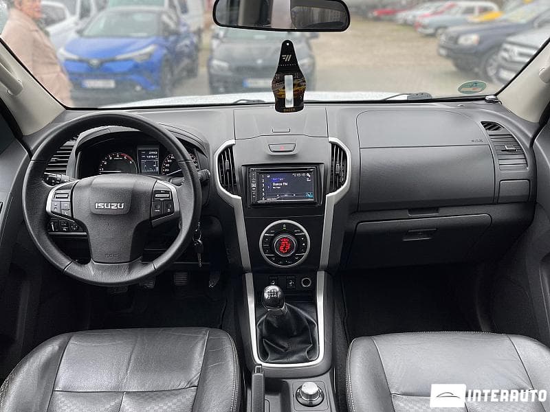 2014 Isuzu D-Max — Miniatură 9