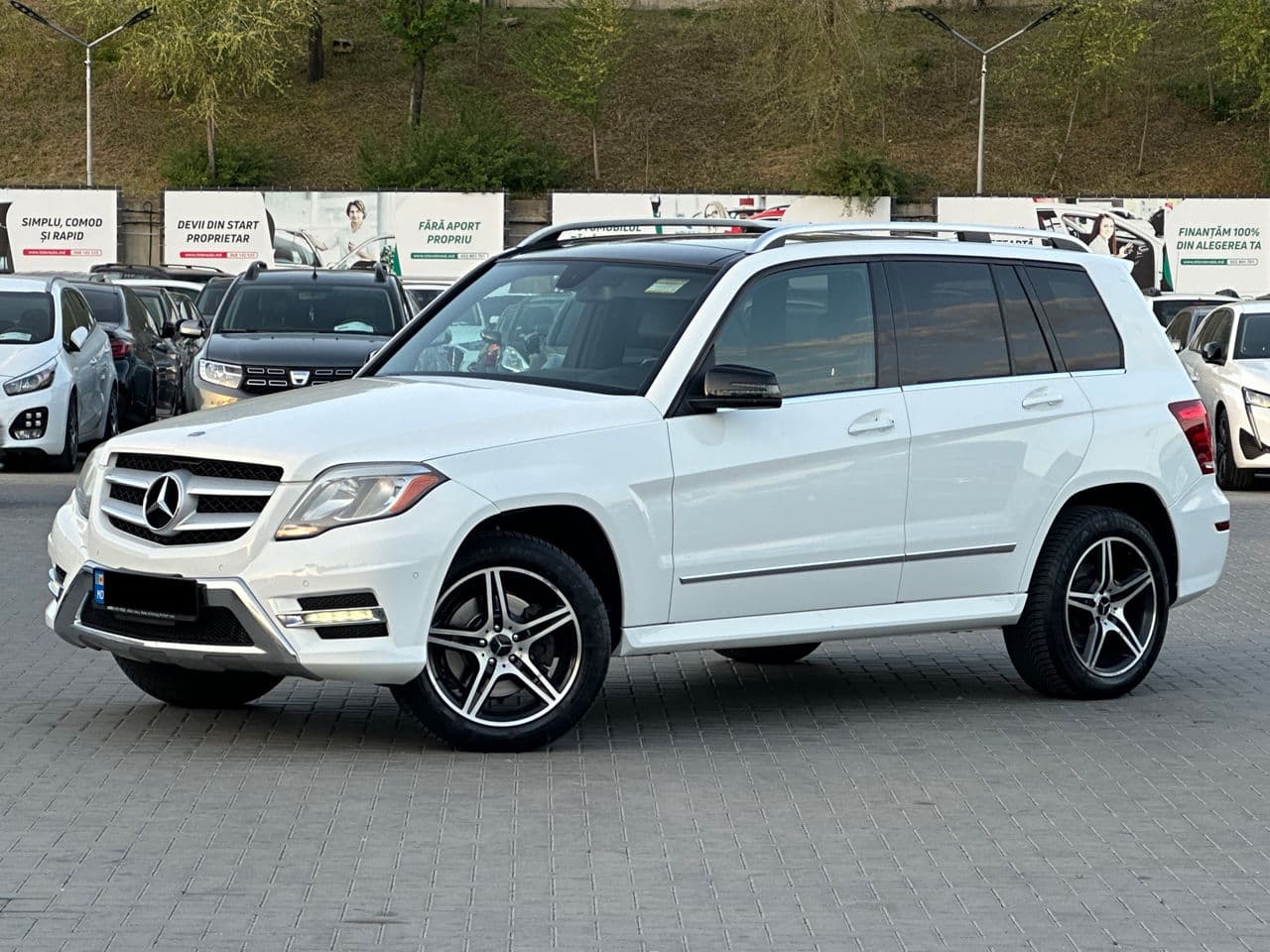 2014 Mercedes GLK 250 — Miniatură 2