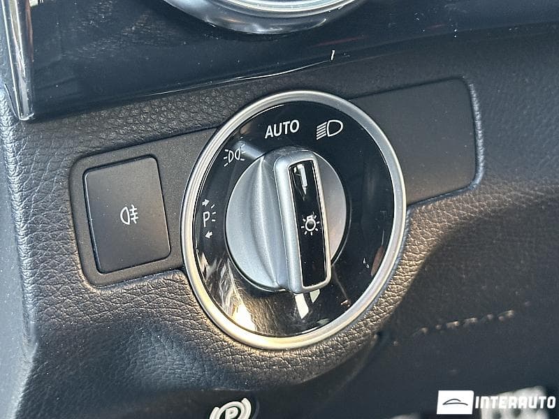 2014 Mercedes GLK 250 — Miniatură 19